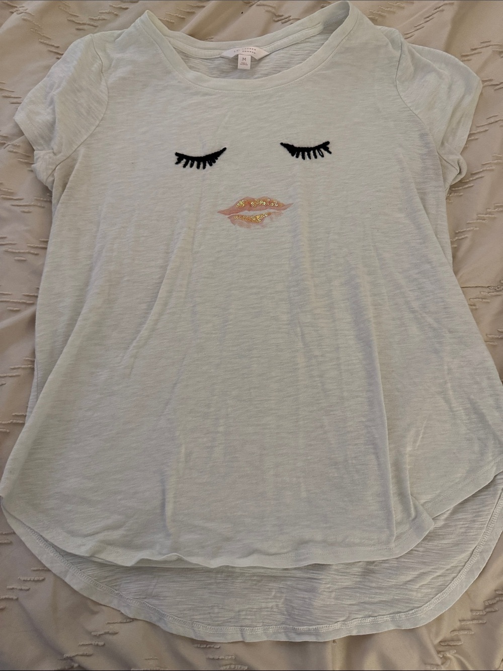 Women’s White Graphic Tee with Embellished Lips and Embroidered Lashes